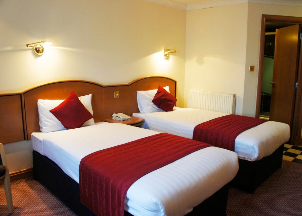 Ramada Hatfield Hatfield (Hertfordshire) Exterior foto