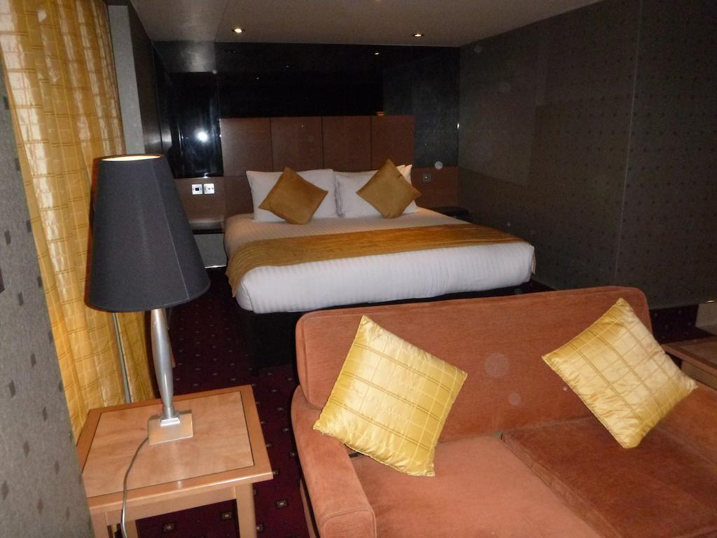 Ramada Hatfield Hatfield (Hertfordshire) Quarto foto